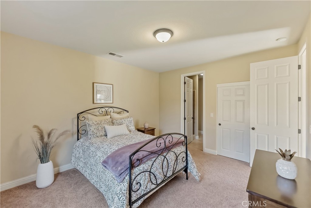 5673 N Sycamore, Fresno, CA 93723