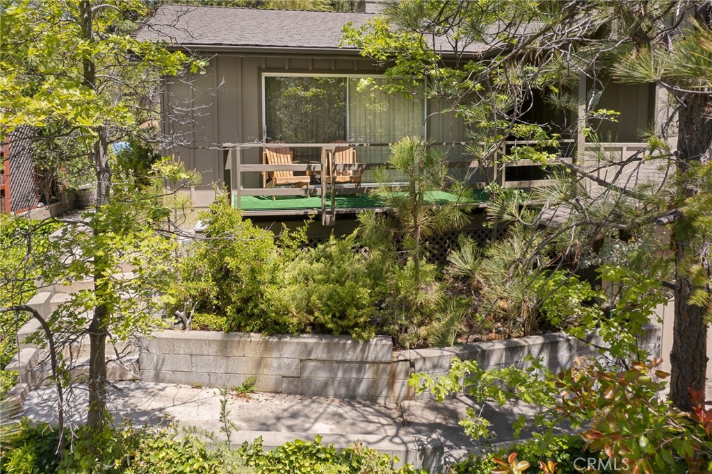 38980 Lake Point Ct, Bass Lake, CA 93604
