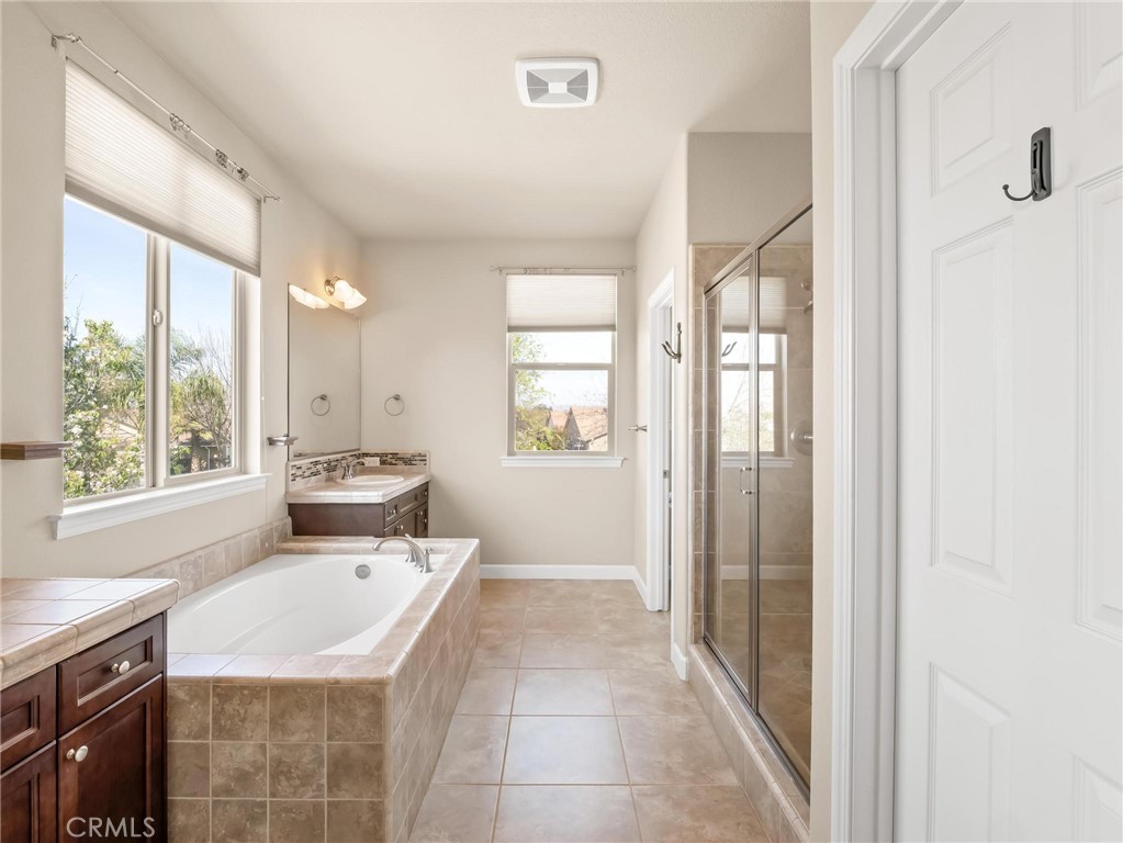 1178 Blackwood, Clovis, CA 93619