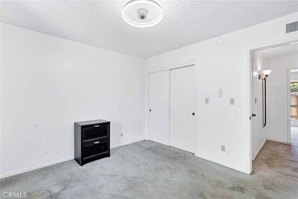 182 W Barstow Ave #A, Fresno, CA 93704