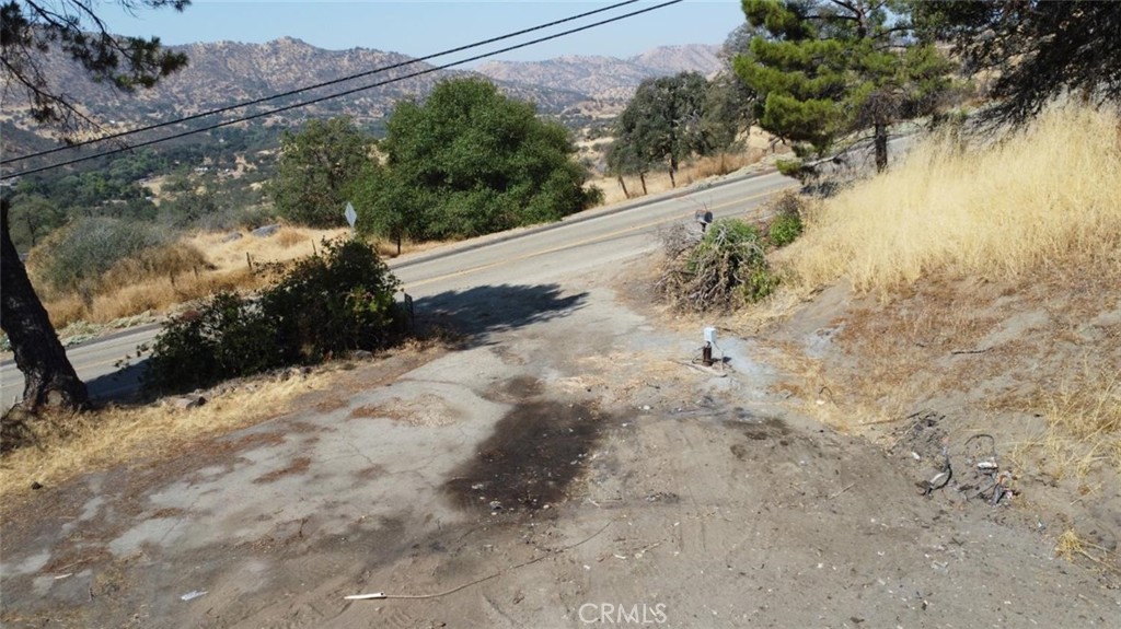 38938 Pepperweed Rd, Squaw Valley, CA 93675