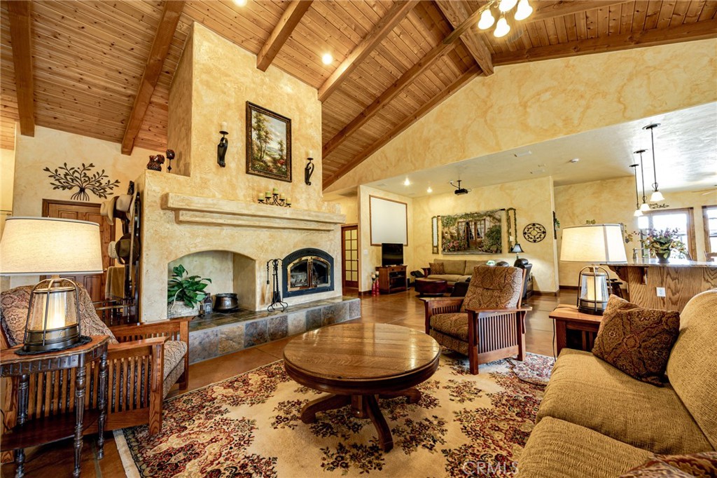 1087 Ben Hur Road, Raymond, CA 93653