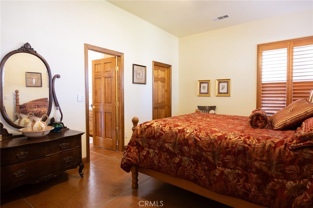 1087 Ben Hur Road, Raymond, CA 93653