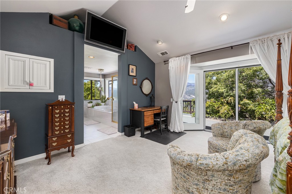 41723 Yosemite Pines, Oakhurst, CA 93644