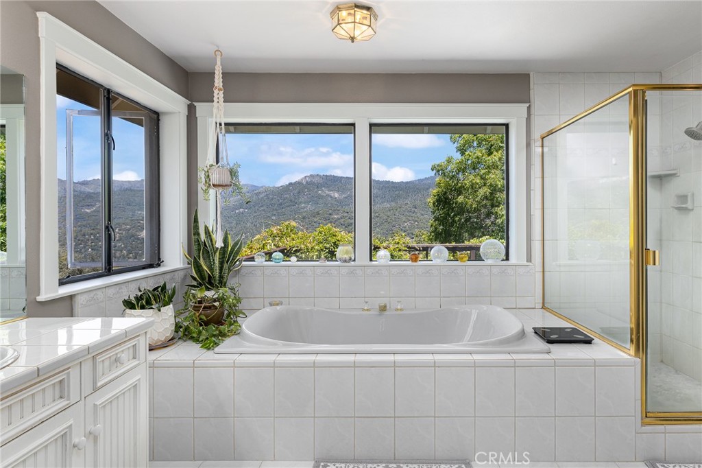 41723 Yosemite Pines, Oakhurst, CA 93644