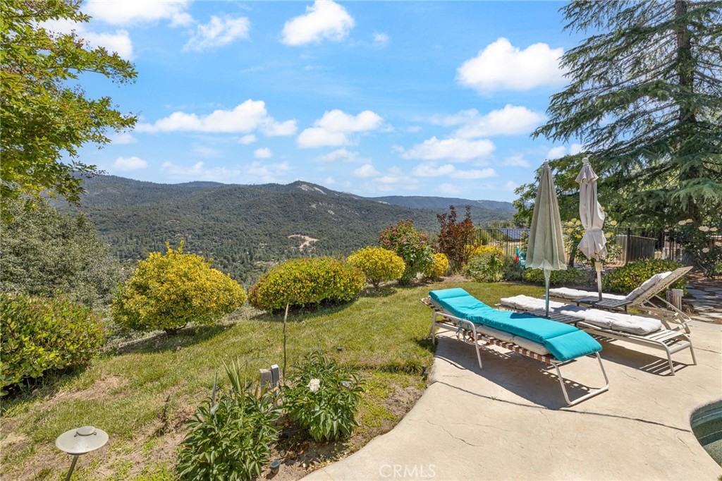 41723 Yosemite Pines, Oakhurst, CA 93644