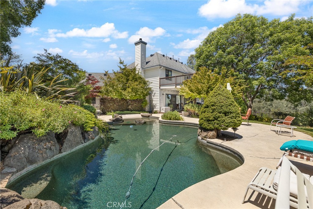 41723 Yosemite Pines, Oakhurst, CA 93644