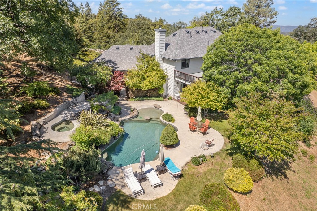 41723 Yosemite Pines, Oakhurst, CA 93644