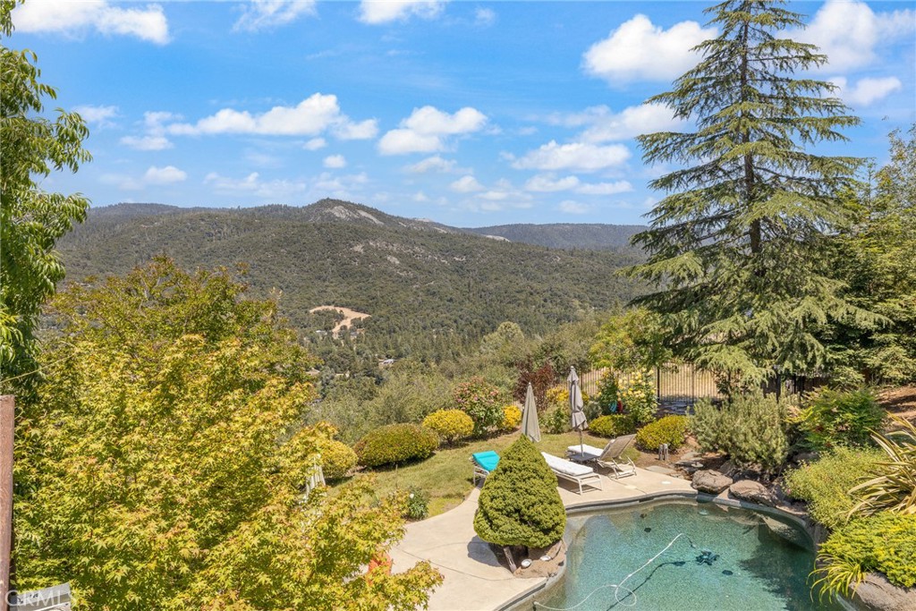 41723 Yosemite Pines, Oakhurst, CA 93644