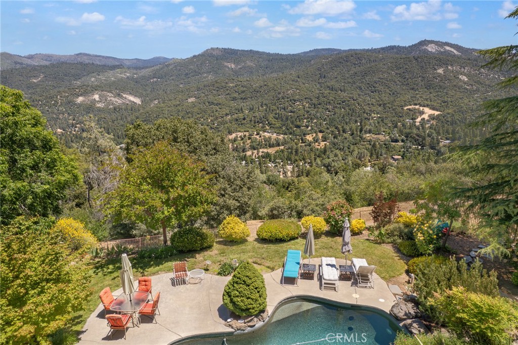 41723 Yosemite Pines, Oakhurst, CA 93644