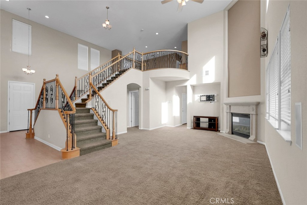15015 Torrey Pines Cir, Chowchilla, CA 93610