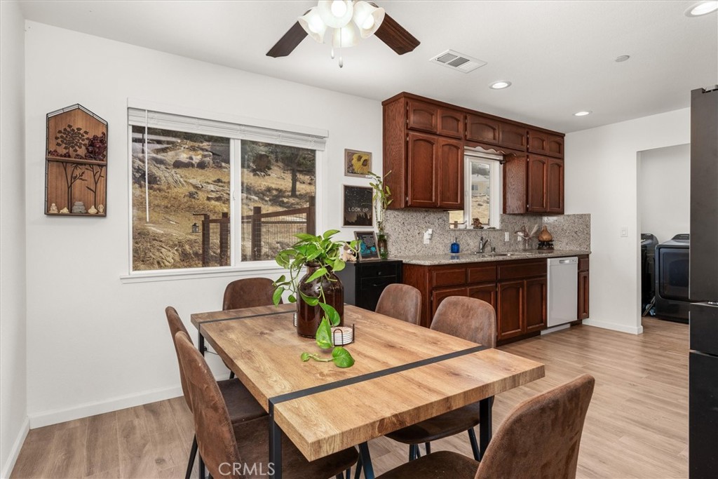 29215 Yosemite Springs, Coarsegold, CA 93614