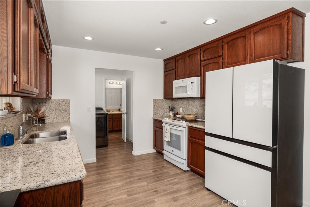 29215 Yosemite Springs, Coarsegold, CA 93614