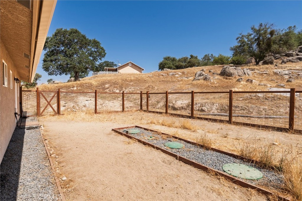 29215 Yosemite Springs, Coarsegold, CA 93614