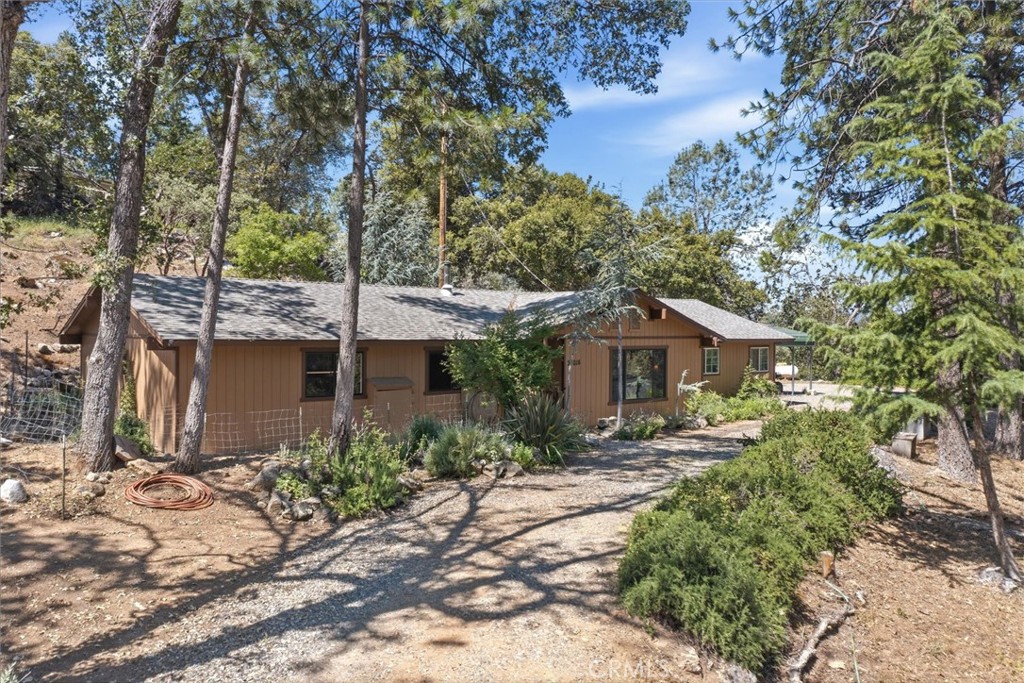 34018 Peckinpah Acres, North Fork, CA 93643