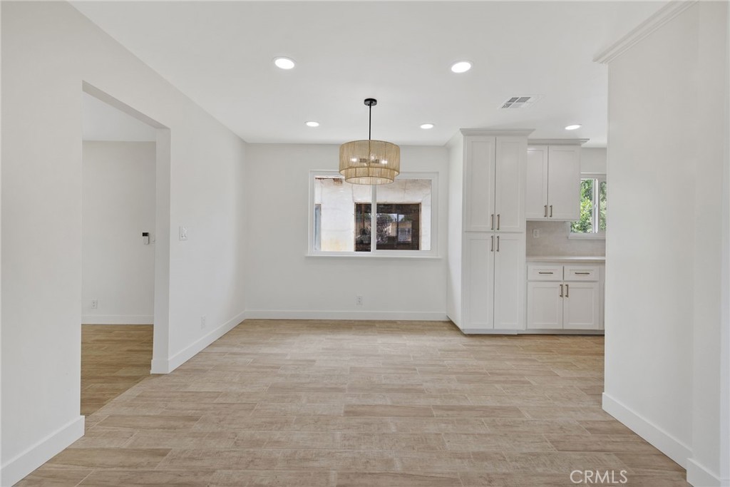6125 E Mount Whitney, Laton, CA 93242