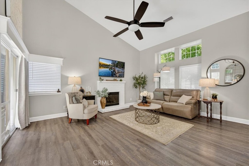 7878 N Meridian, Fresno, CA 93720