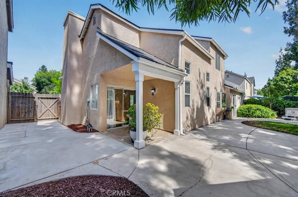 7878 N Meridian, Fresno, CA 93720