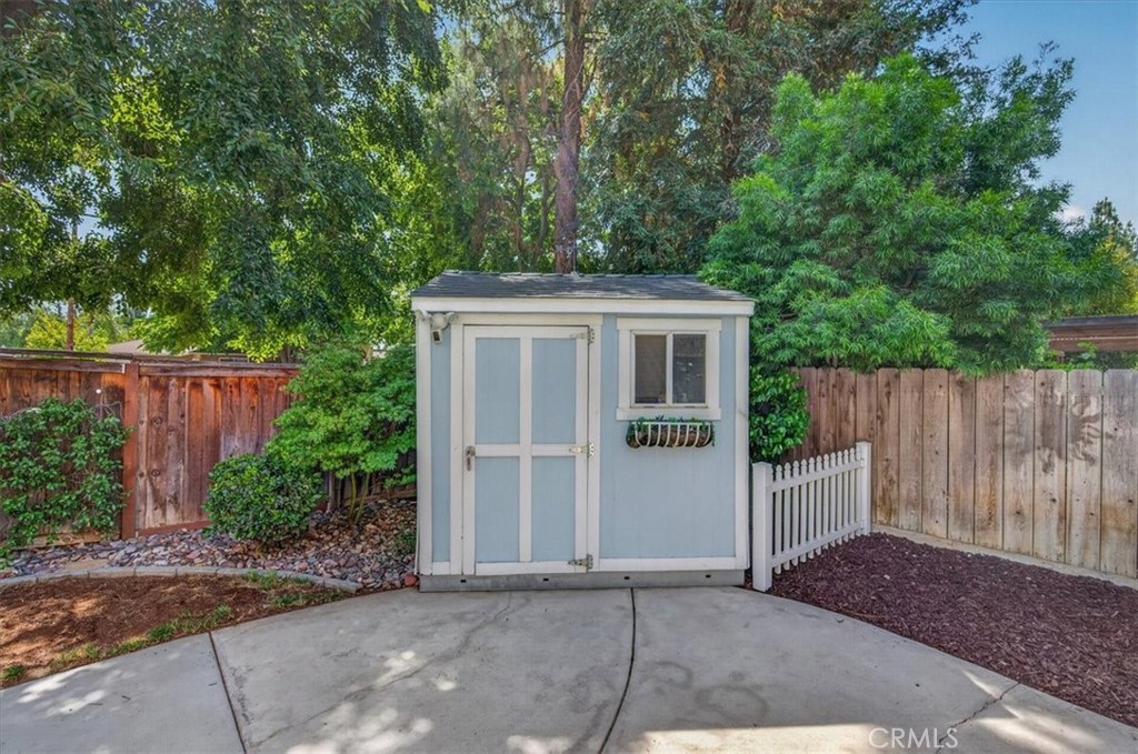 7878 N Meridian, Fresno, CA 93720