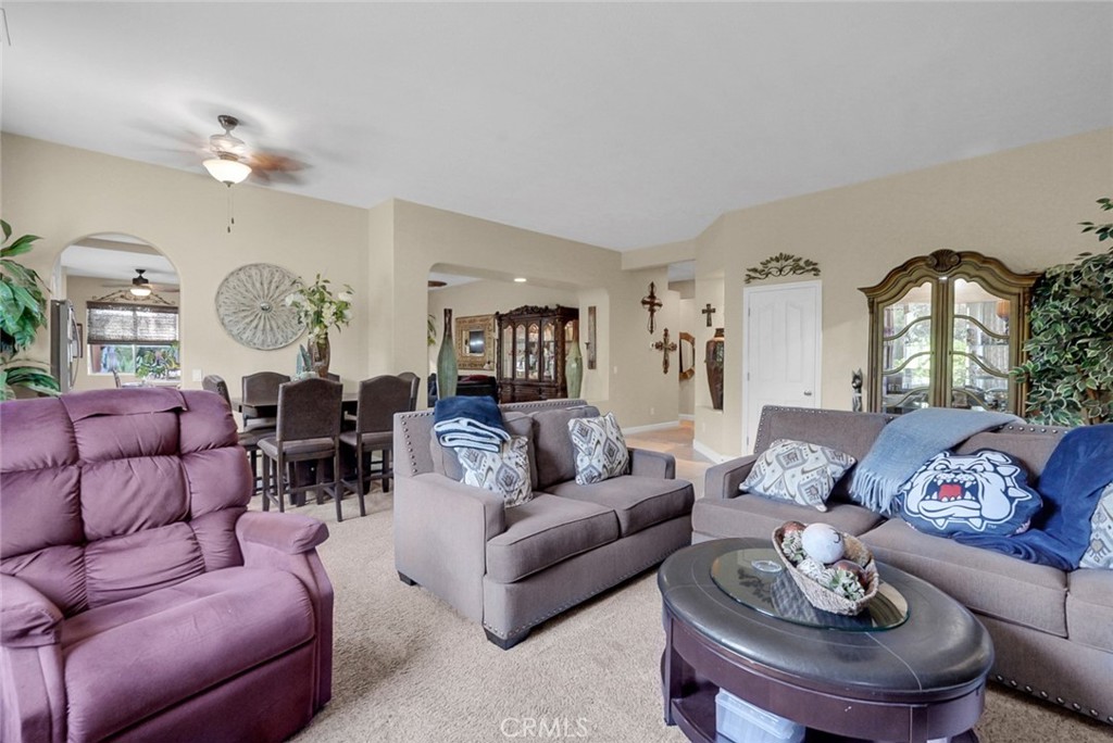 12165 Pheasant Run, Chowchilla, CA 93610