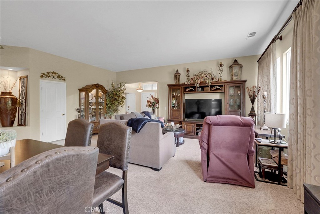 12165 Pheasant Run, Chowchilla, CA 93610