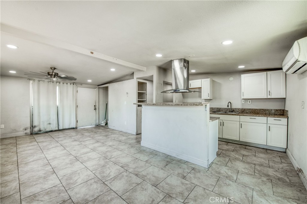 2326 E Hampton, Fresno, CA 93726