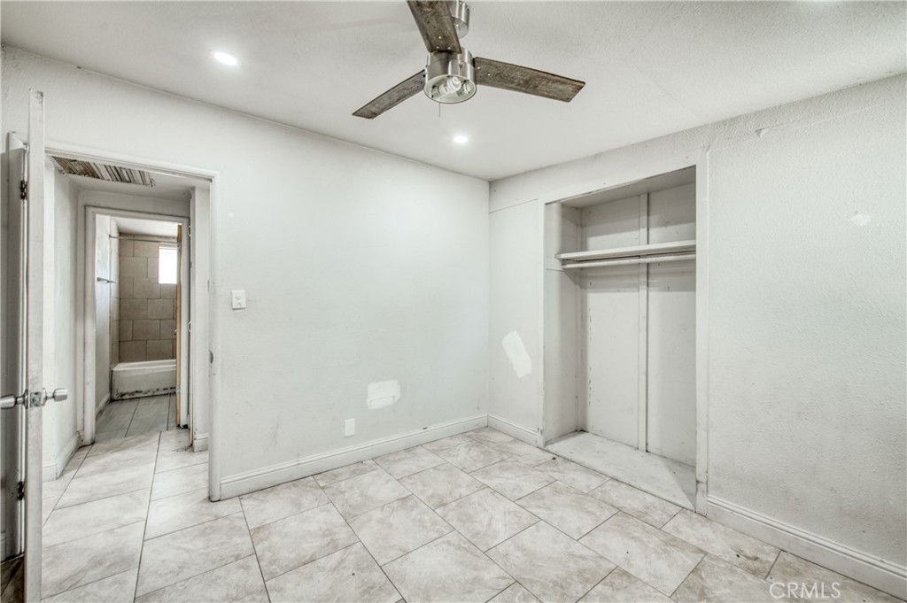 2326 E Hampton, Fresno, CA 93726