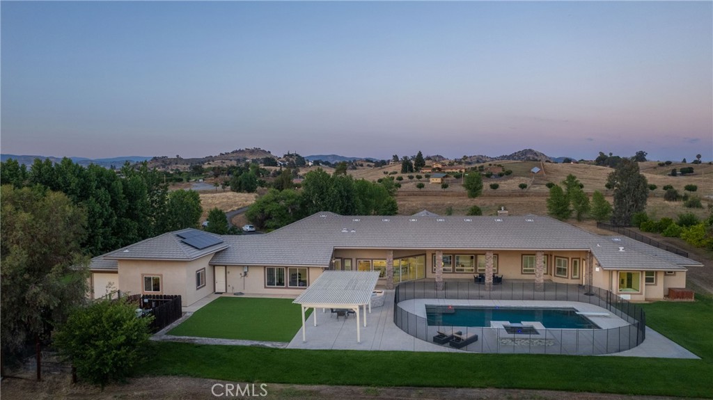 14209 Academy Oaks Ln, Clovis, CA 93619