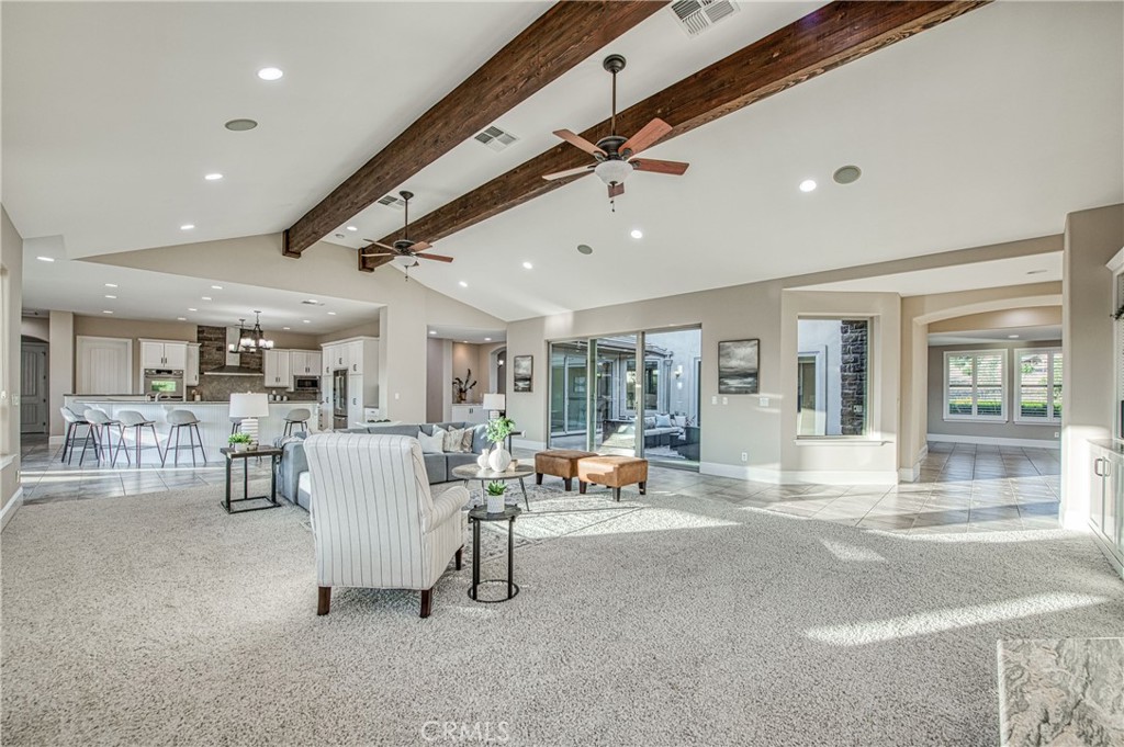 14209 Academy Oaks Ln, Clovis, CA 93619