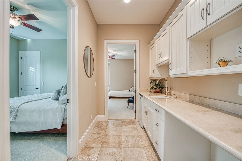 14209 Academy Oaks Ln, Clovis, CA 93619