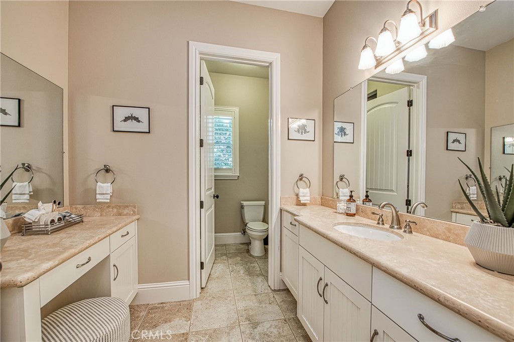 14209 Academy Oaks Ln, Clovis, CA 93619