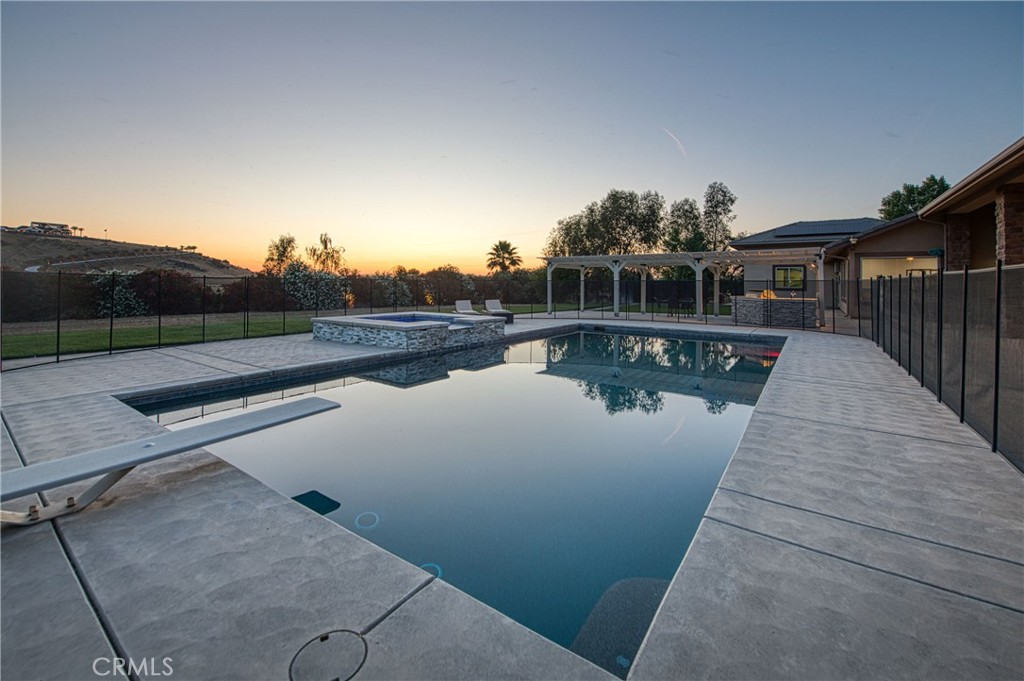 14209 Academy Oaks Ln, Clovis, CA 93619