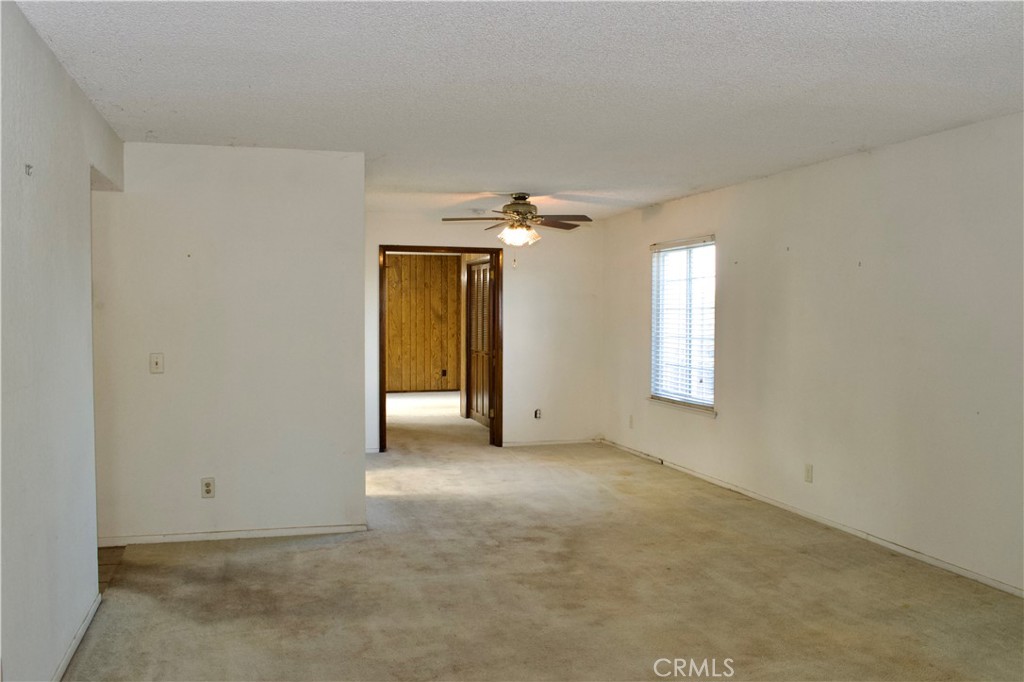 1583 Celeste, Clovis, CA 93611