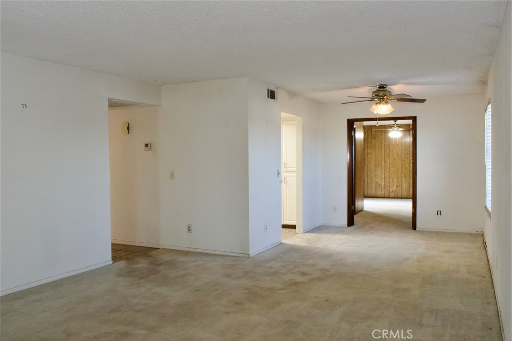1583 Celeste, Clovis, CA 93611