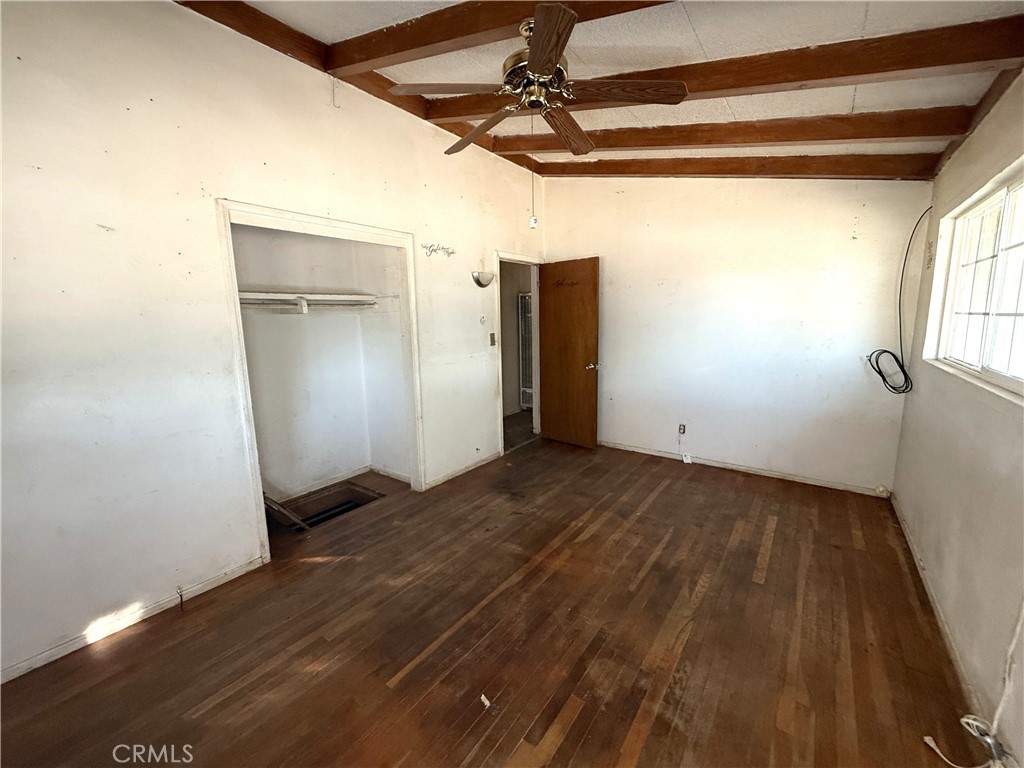 901 S C, Madera, CA 93638