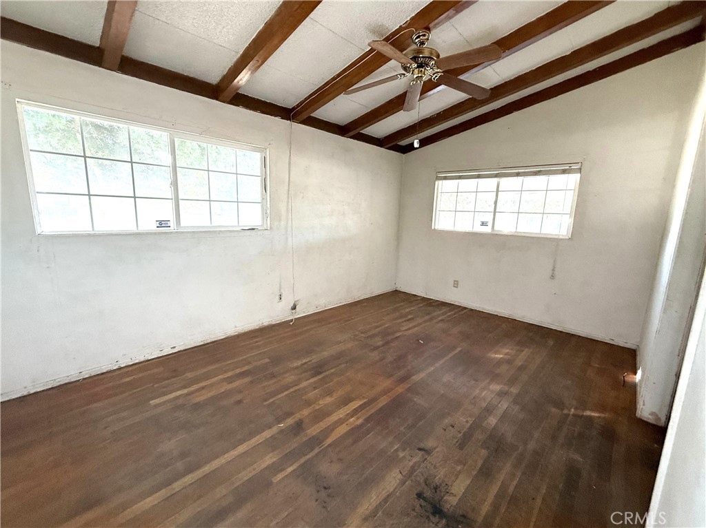 901 S C, Madera, CA 93638