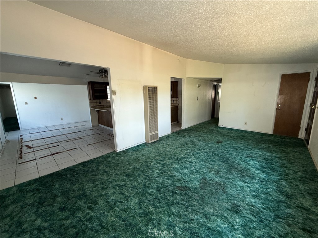 1152 E Drummond, Fresno, CA 93706