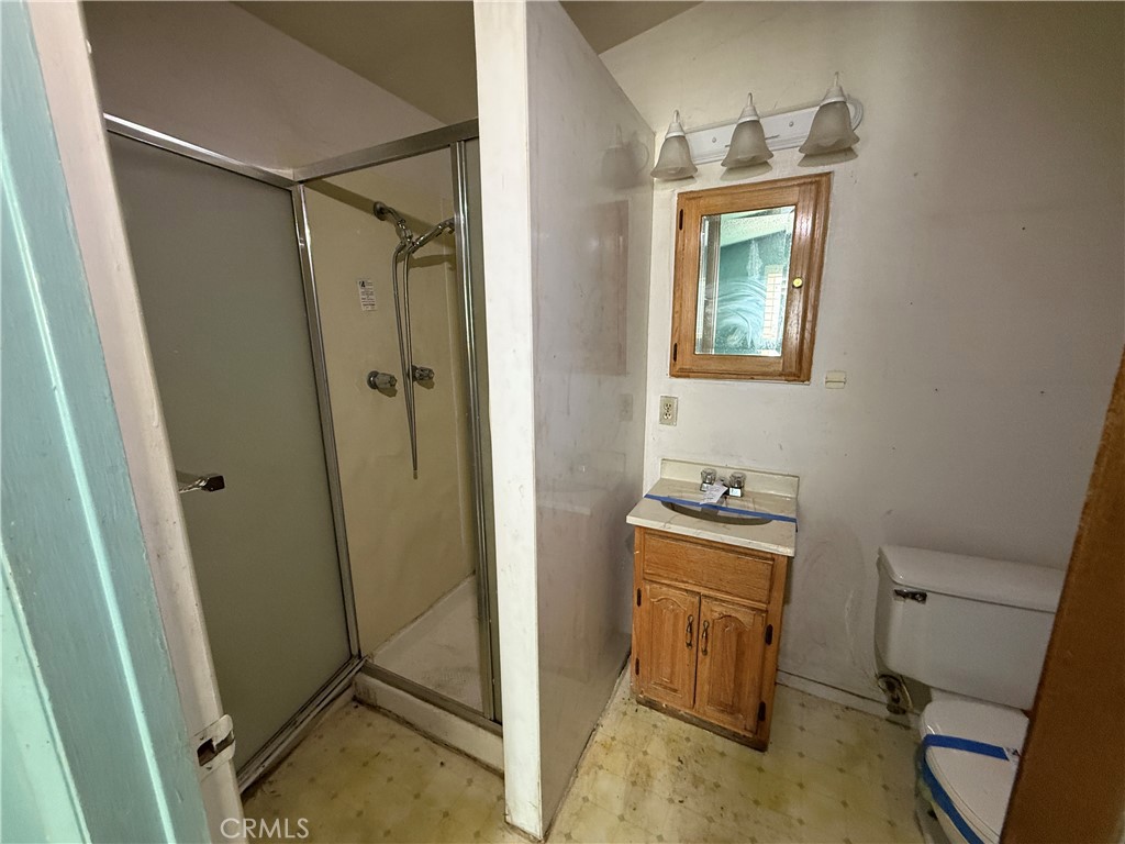 1152 E Drummond, Fresno, CA 93706