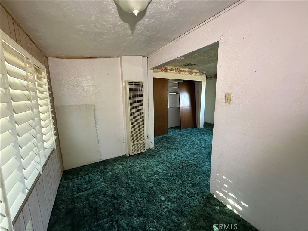 1152 E Drummond, Fresno, CA 93706