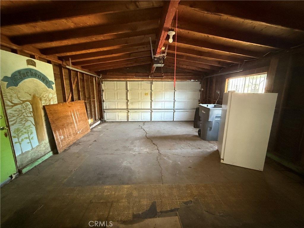 1152 E Drummond, Fresno, CA 93706