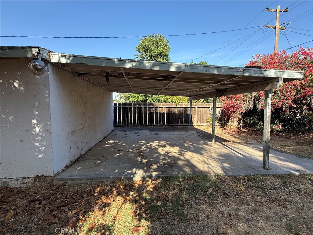1152 E Drummond, Fresno, CA 93706