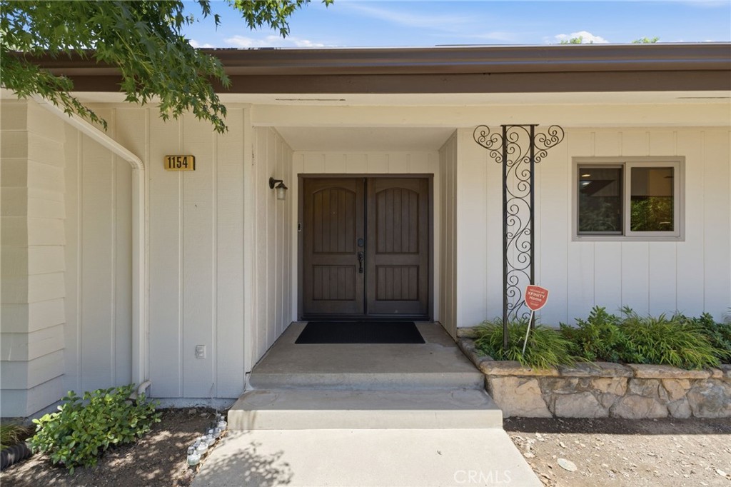 1154 W Tenaya Way, Fresno, CA 93711