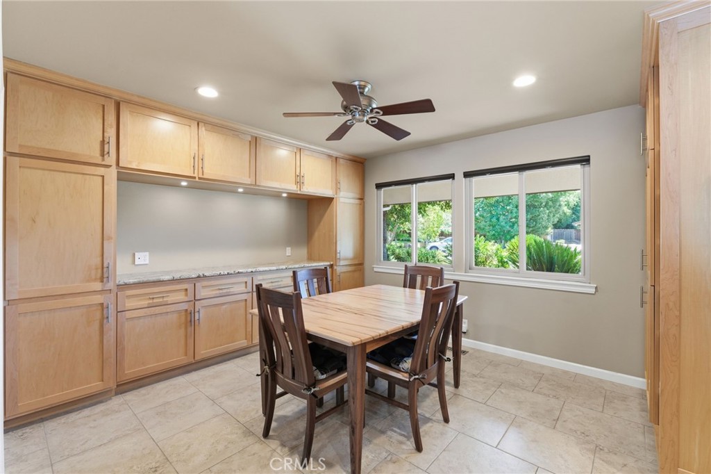 1154 W Tenaya Way, Fresno, CA 93711