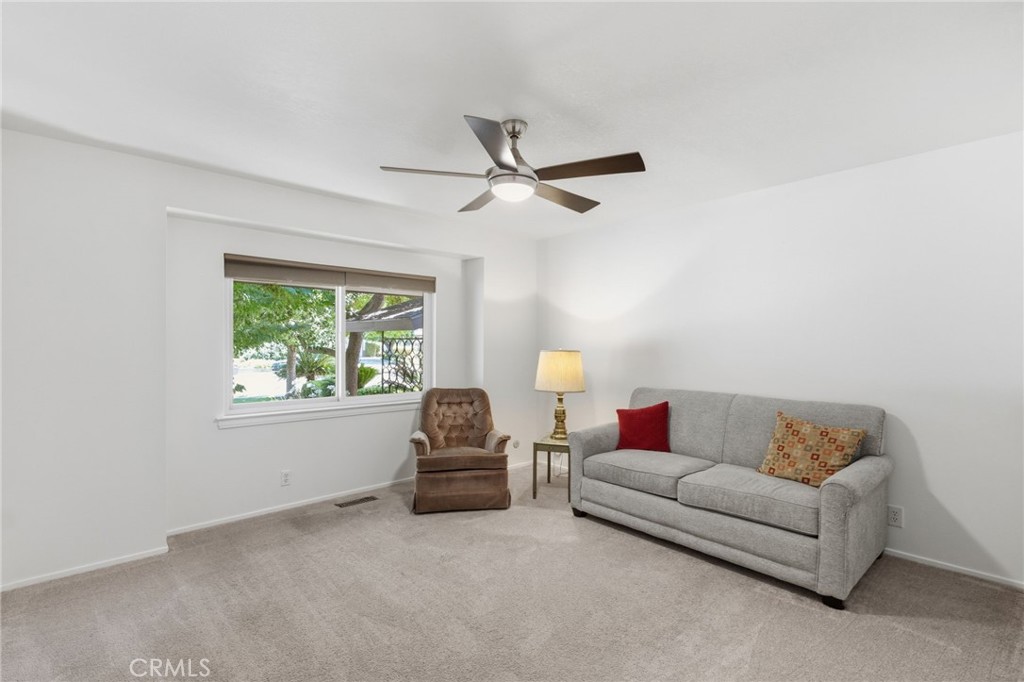 1154 W Tenaya Way, Fresno, CA 93711
