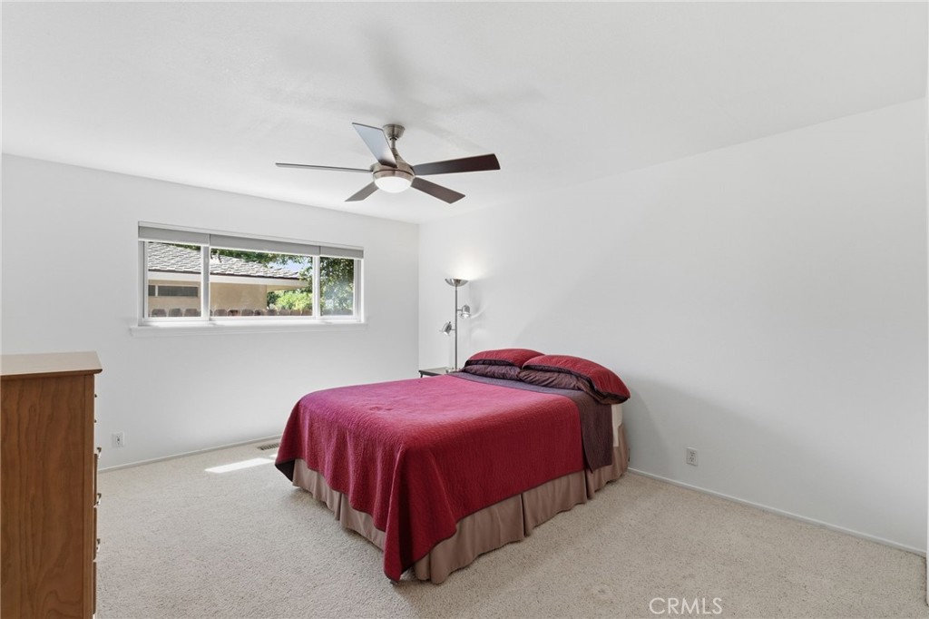 1154 W Tenaya Way, Fresno, CA 93711