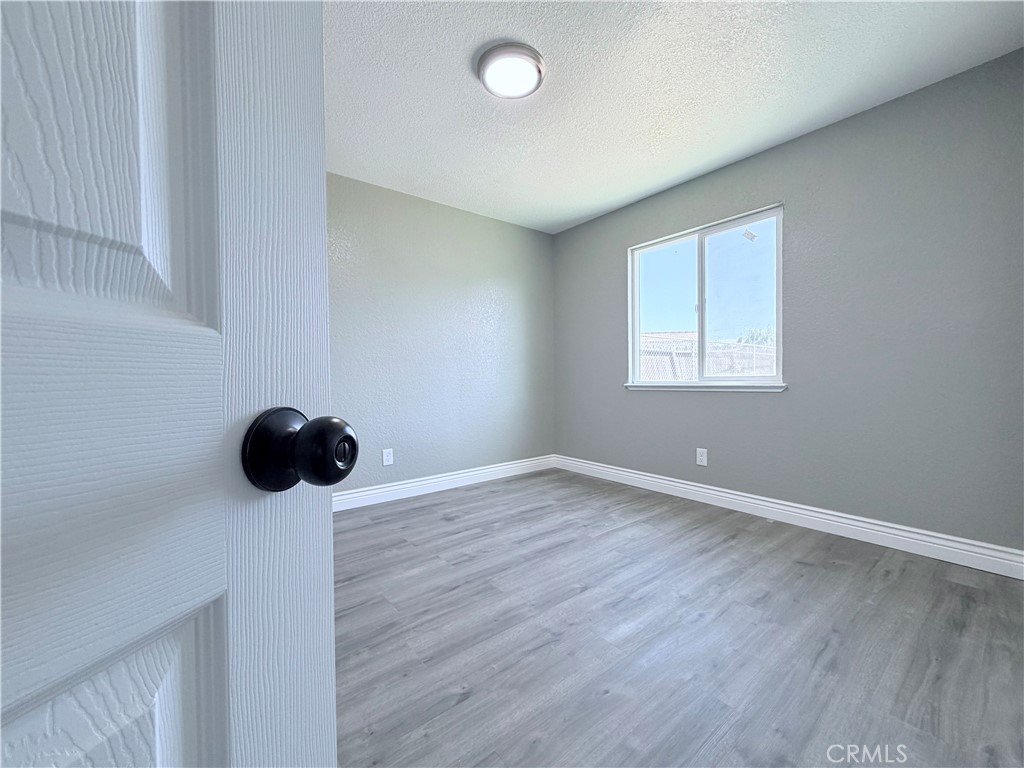 1725 Crowell St, Livingston, CA 95334
