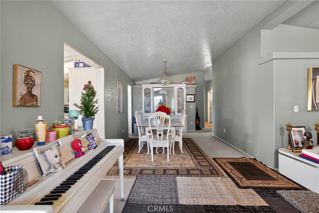 3512 S Blythe Ave, Fresno, CA 93706
