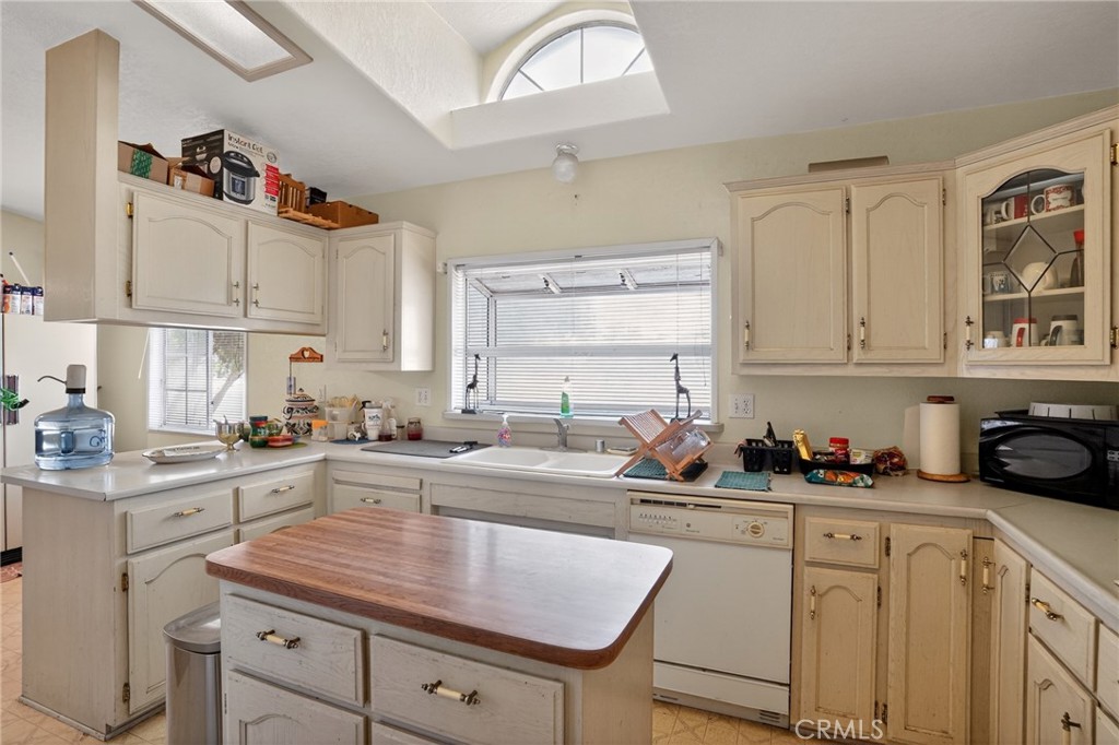 3512 S Blythe Ave, Fresno, CA 93706