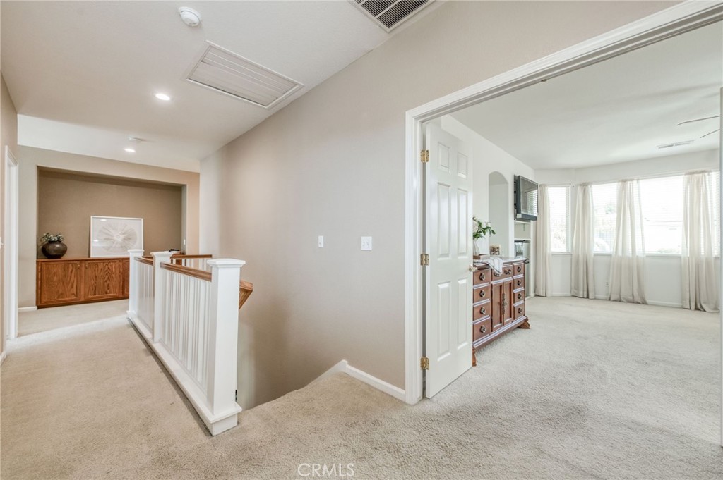 2612 E Shea Dr, Fresno, CA 93720