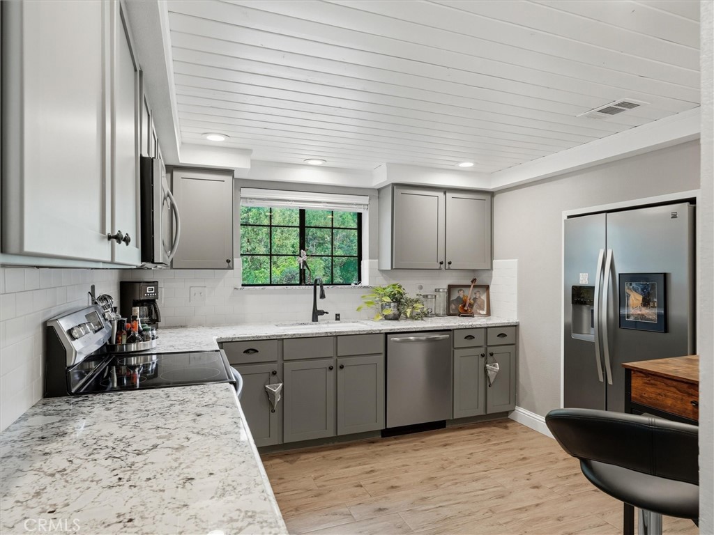 40518 Saddleback, Bass Lake, CA 93604